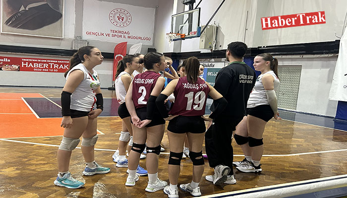 ÇORLU BELEDİYESPOR GALİP GELMEYİ BİLDİ
