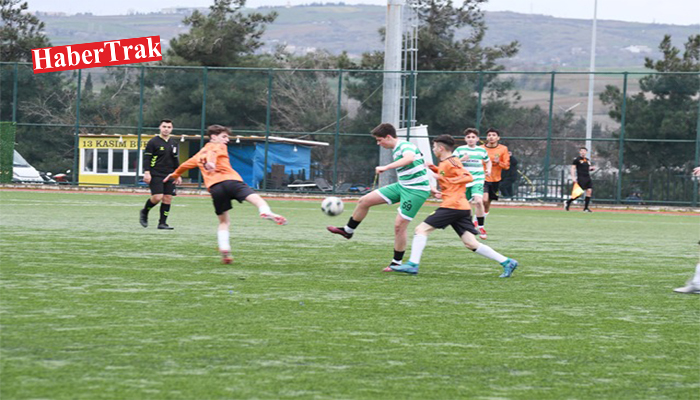 U-18 LİGİ PLAY-OFF GRUBU’NDA HEYECAN ARTIYOR