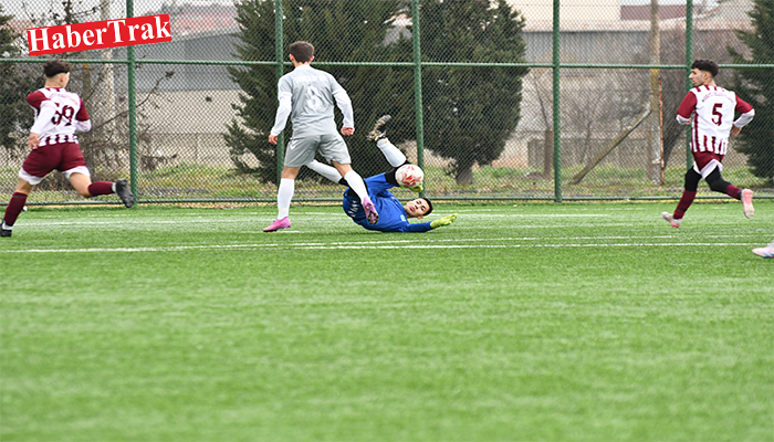 ÇERKEZKÖY, MURATLI BELEDİYESPOR’U  2-0 MAĞLUP ETTİ