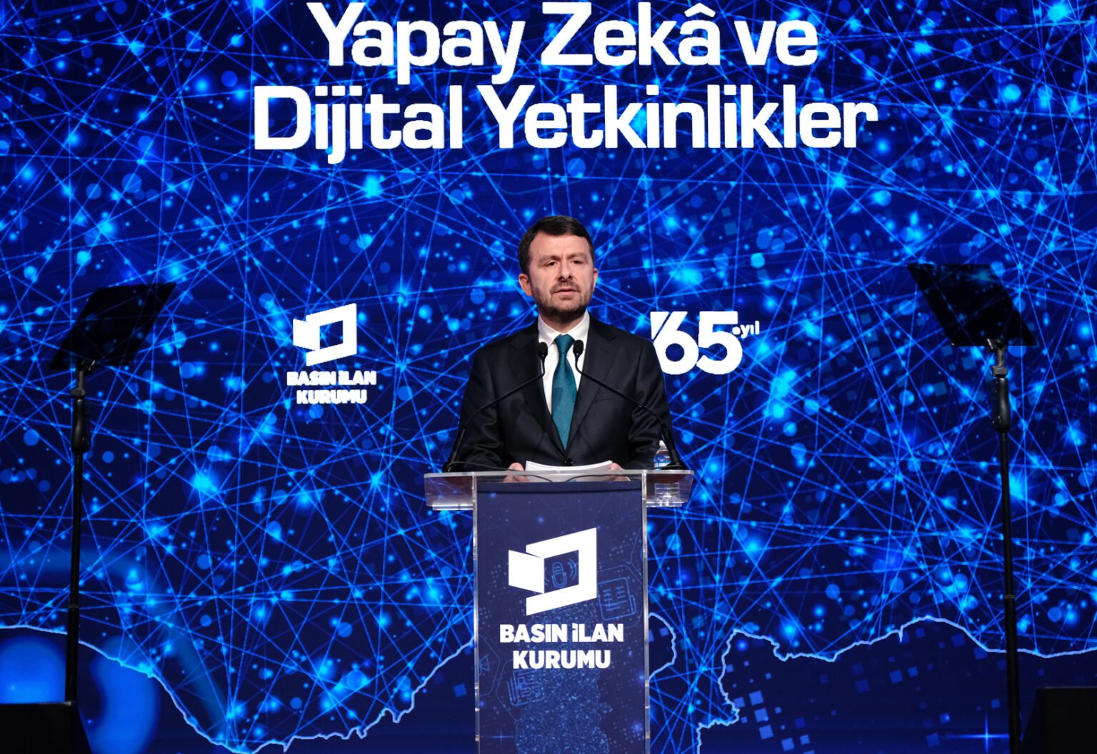 DİJİTAL DÖNÜŞÜM ÇAĞINDA HABERCİLİK PANELİNDE KONUŞTU