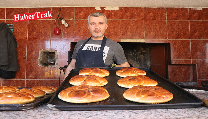 Ramazan çöreği iftar sofraları için hazırlandı