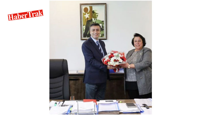 Türk Anneler Derneği’nden yeni müdüre tebrik   