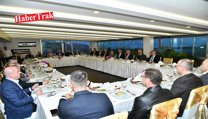Tekirdağ’da kamu ve siyaseti bir araya getiren iftar