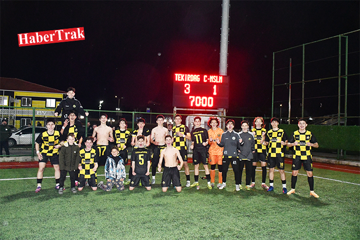 Tekirdağspor, liderliğini sürdürdü