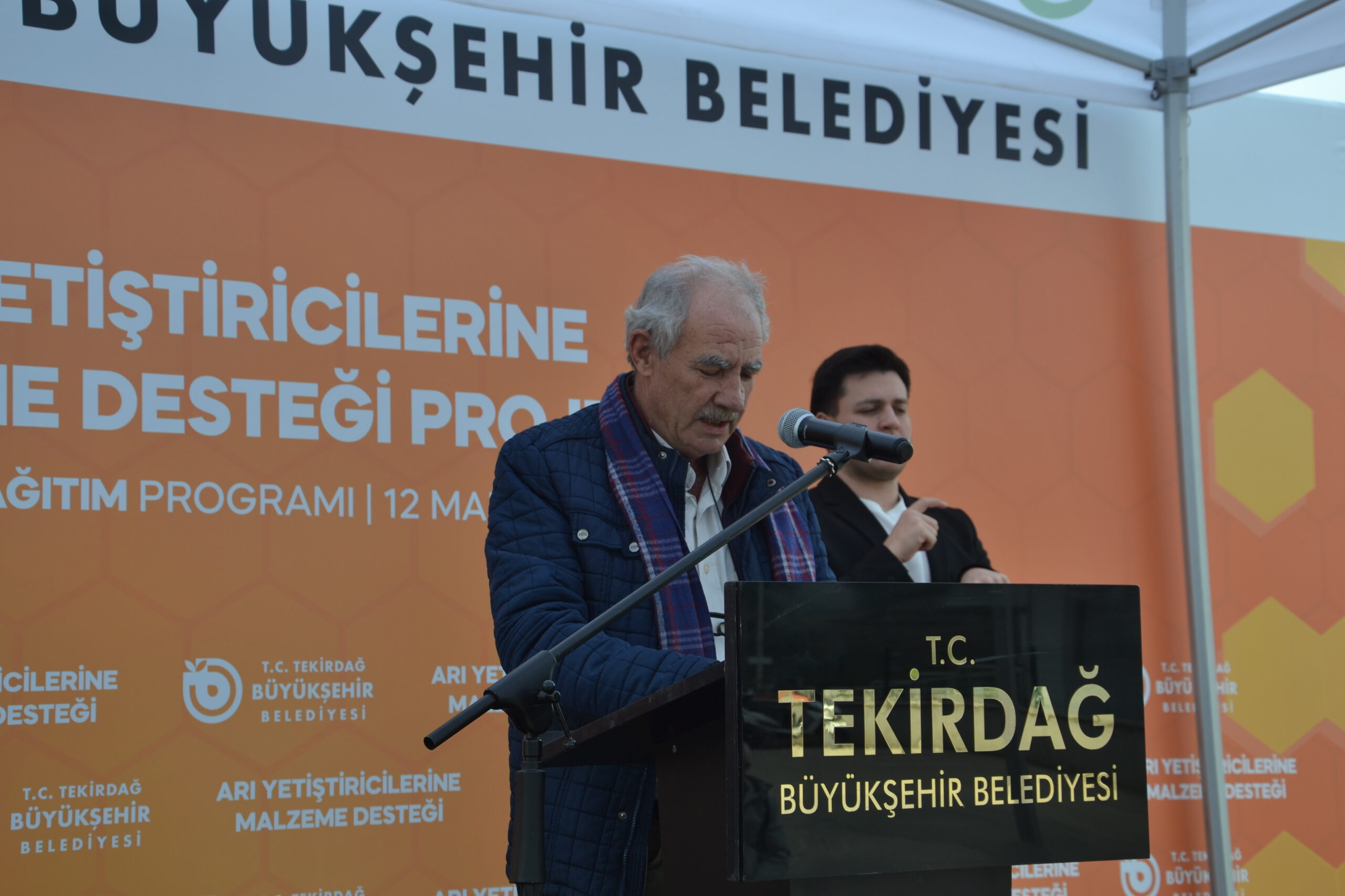 ‘Sahte ballar yüzünden satışlar düşük’
