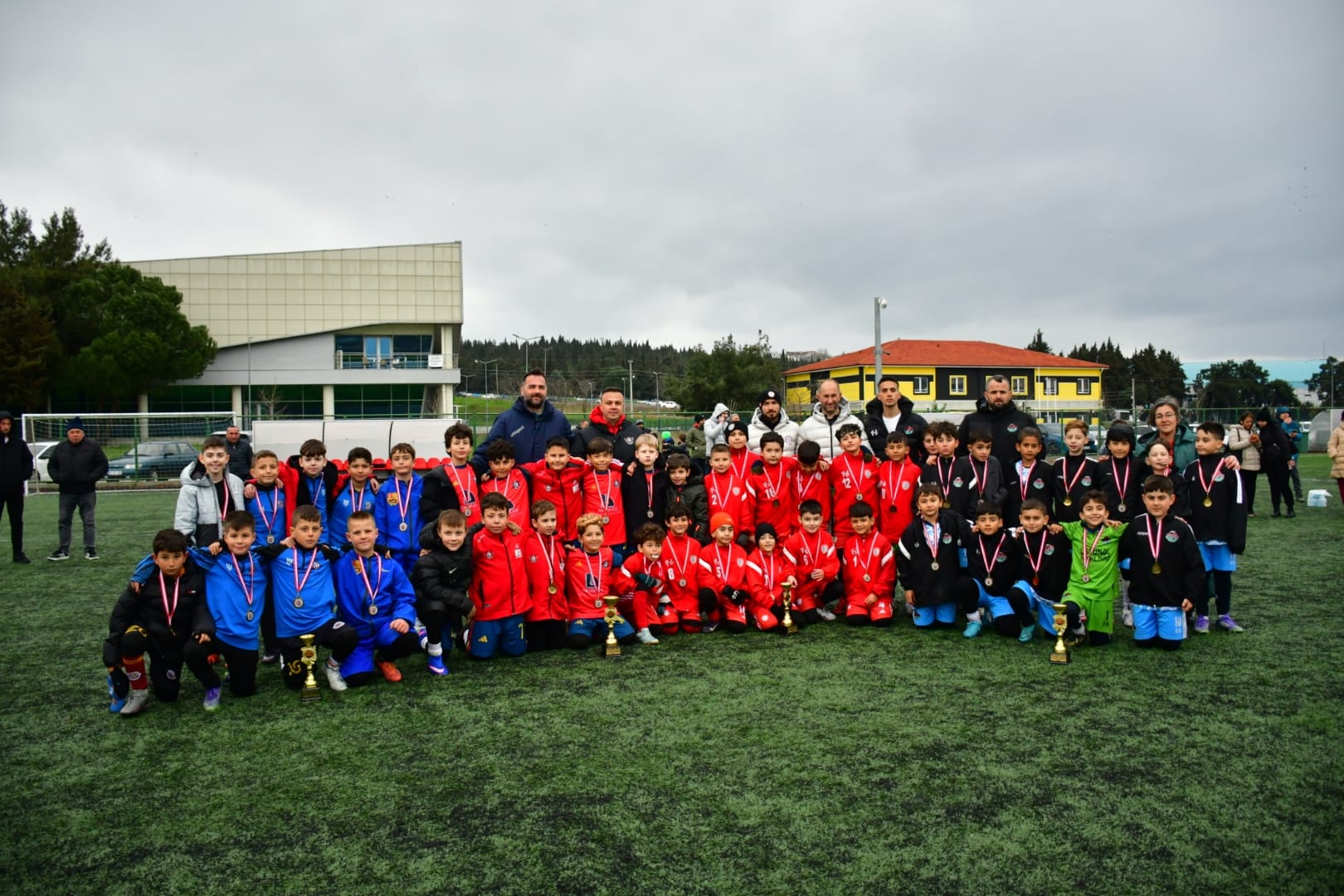 FEFA Cup Bayram Turnuvası coşkuyla tamamlandı