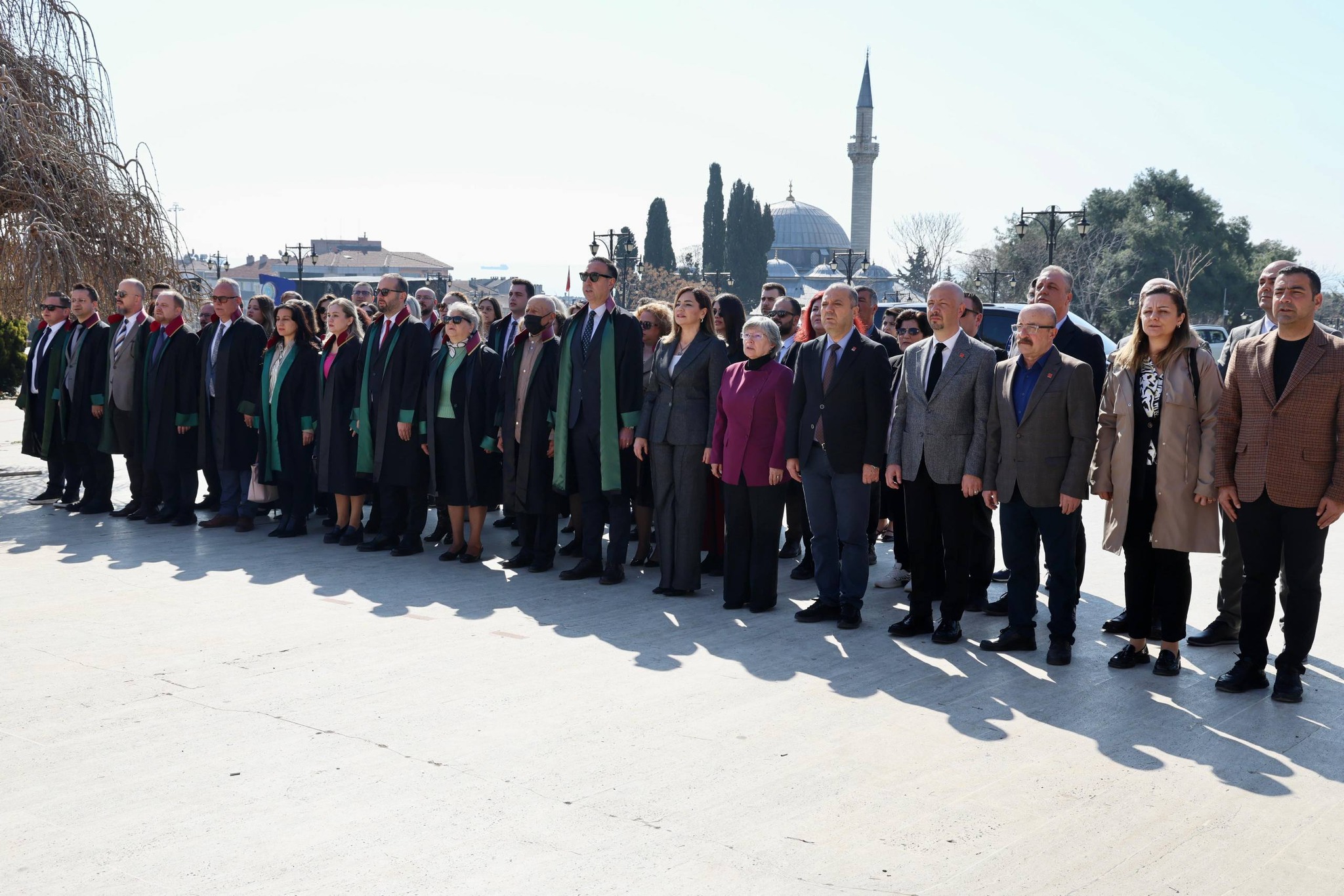 AVUKATLAR HEDEF HALİNE GELDİ