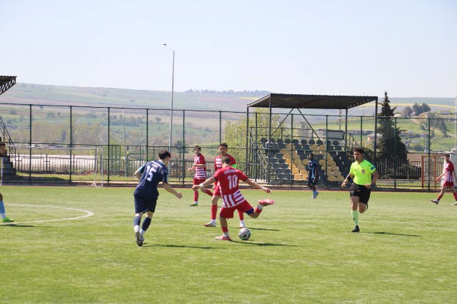 Barbaros çıkışa geçti