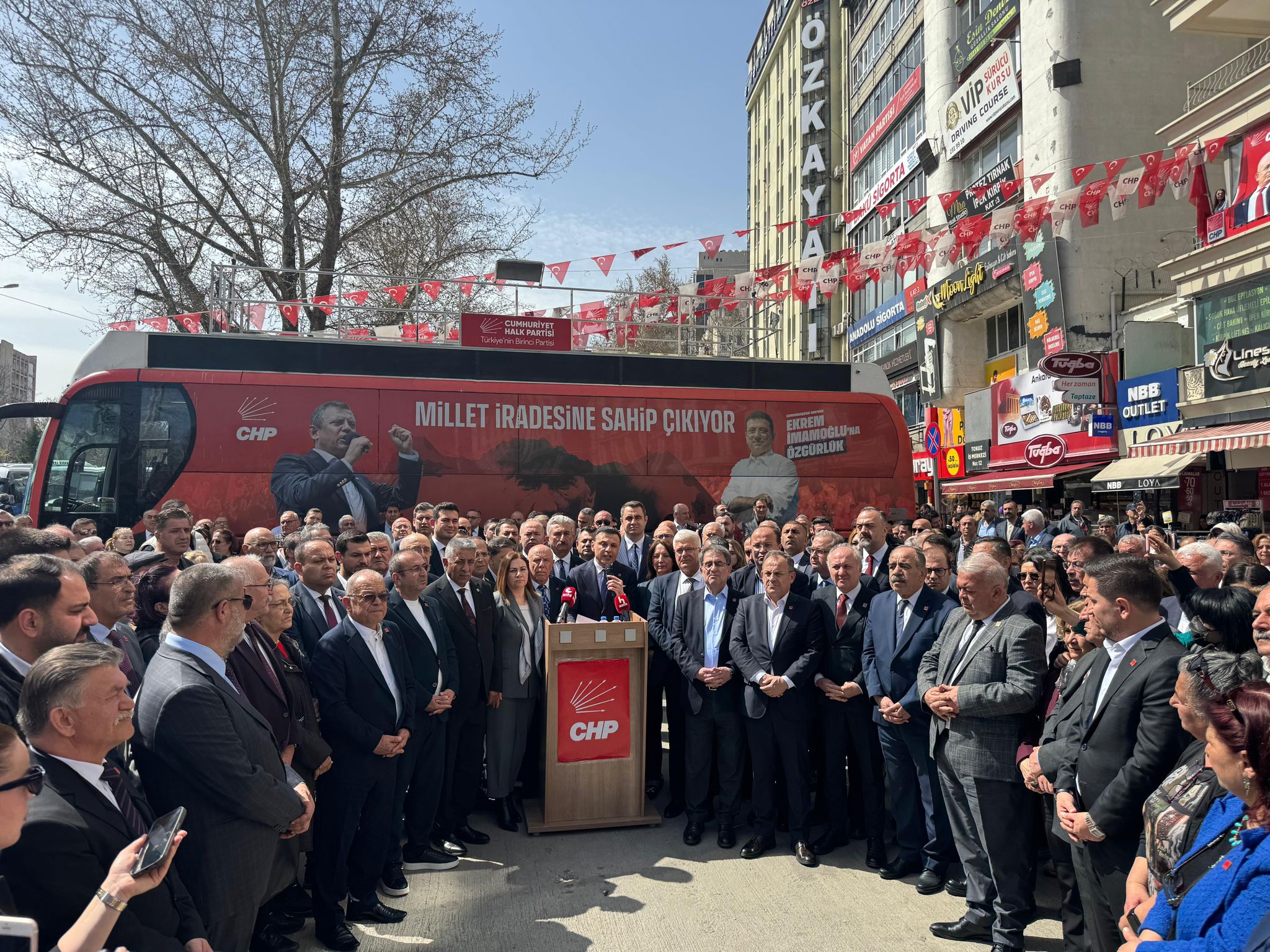 ‘Ara seçim kaçınılmaz’