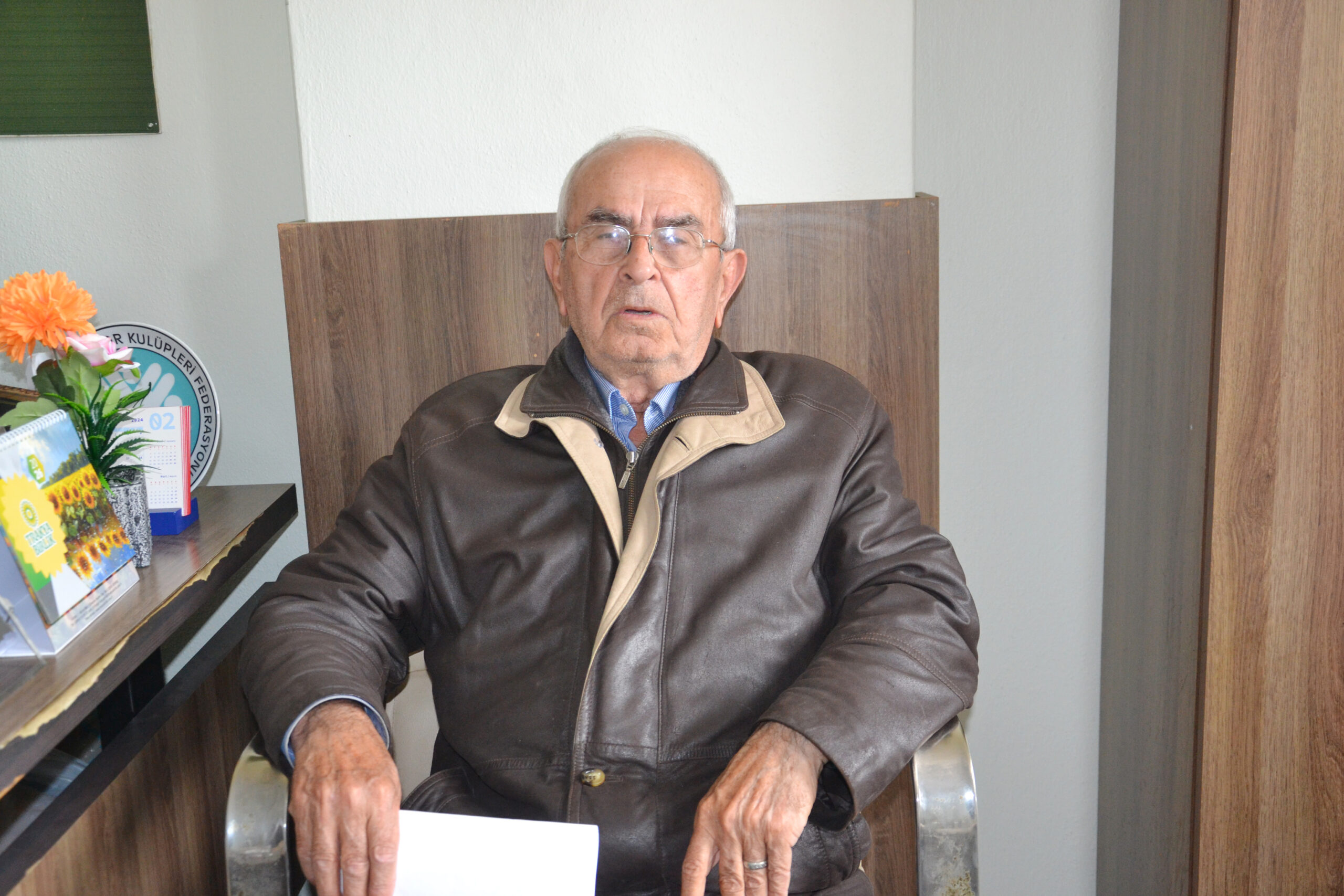 Tarihi Kışla ve arsası satılacak