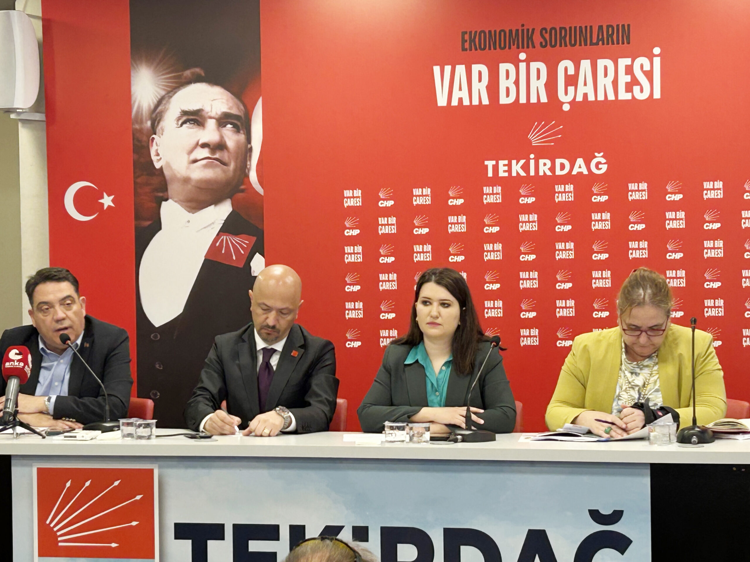 ‘Erken Seçim Şart’
