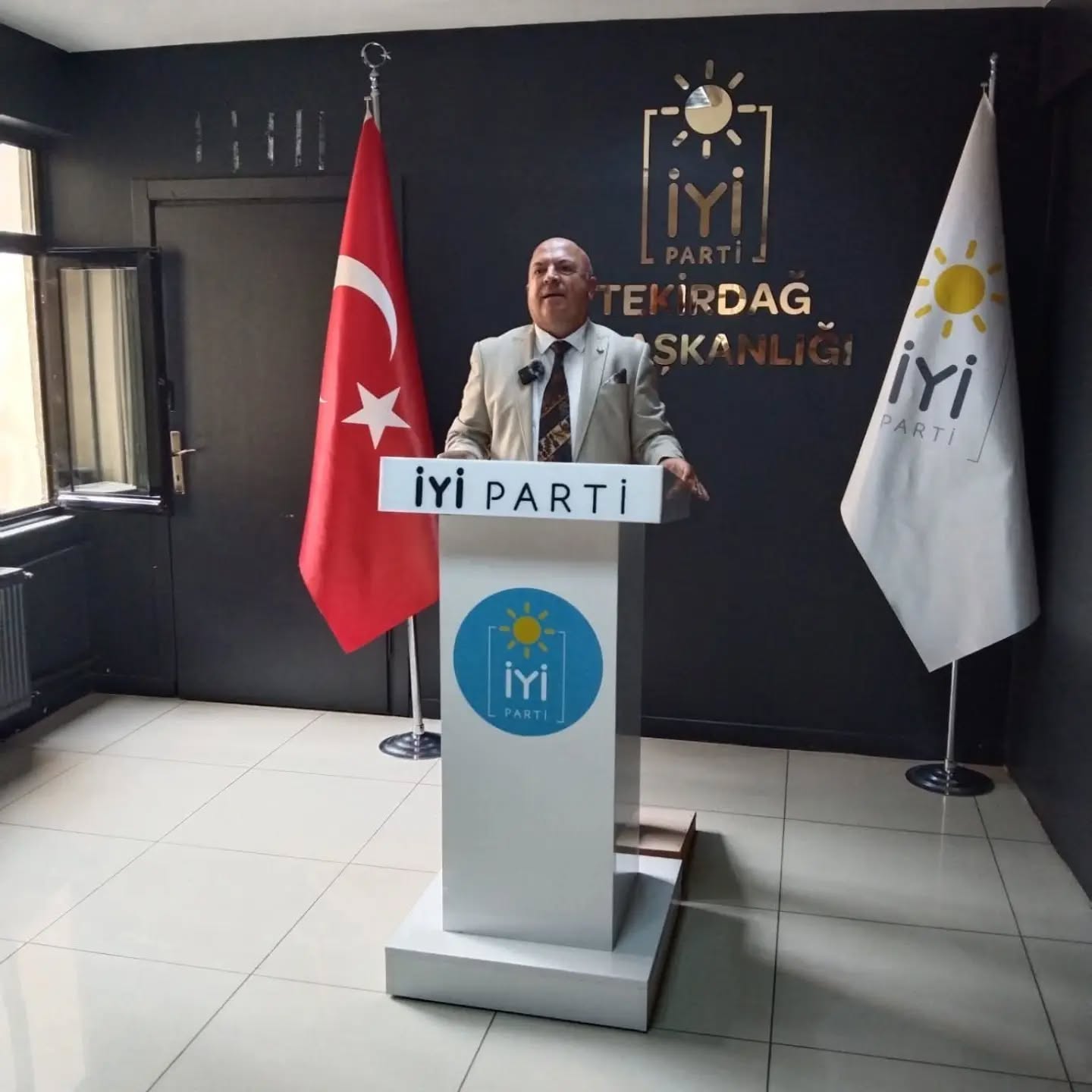 Metin Gazioğlu, görevinden istifa etti