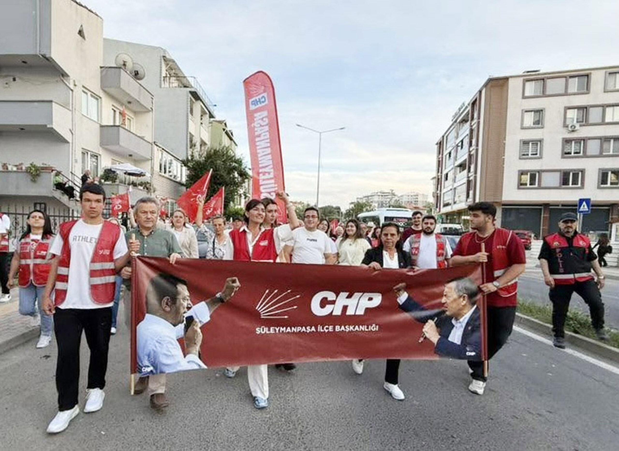 ‘CHP MİLYONLARIN PARTİSİDİR’