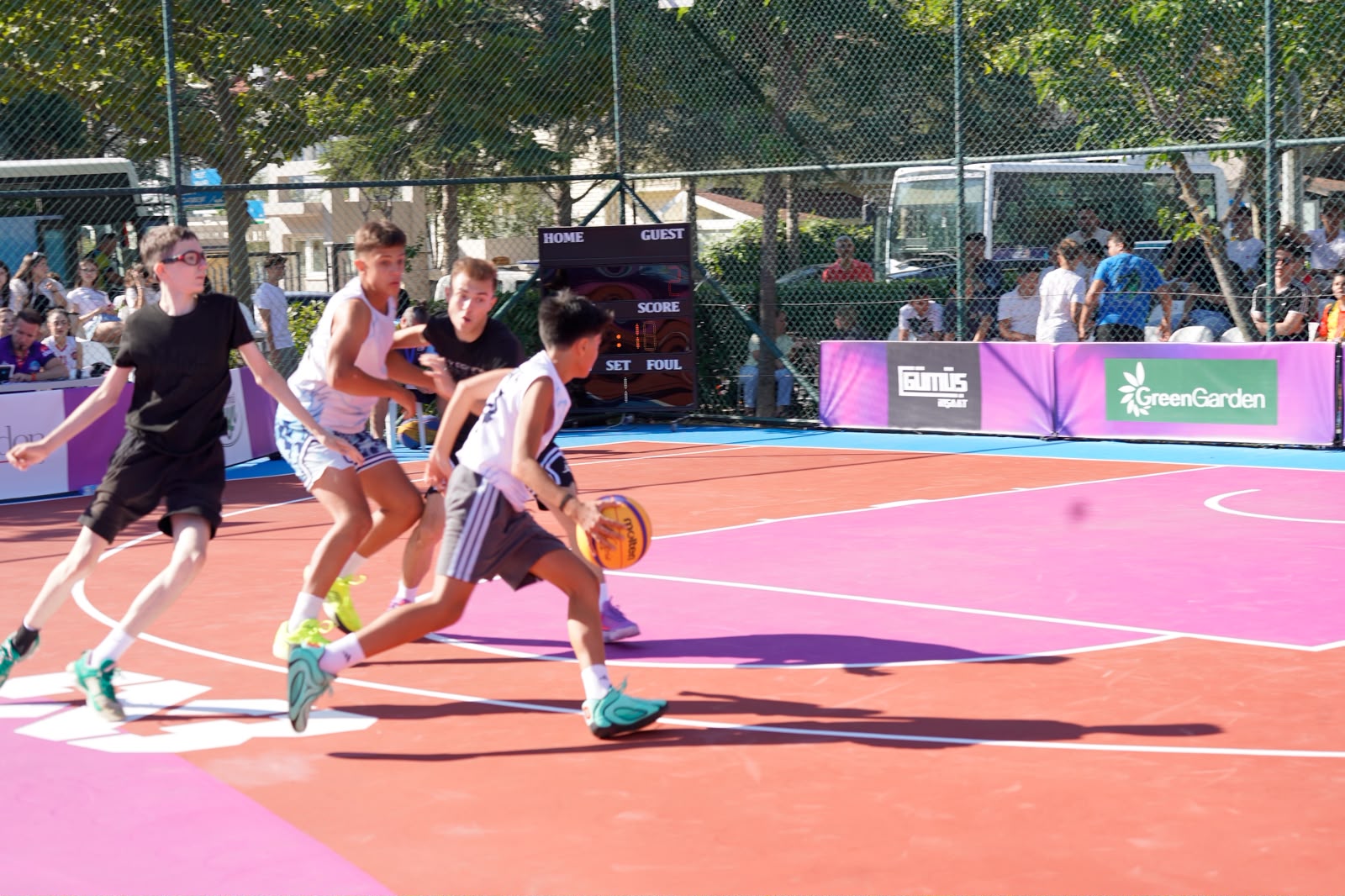 Sokak Basketbolu Turnuvası Başladı