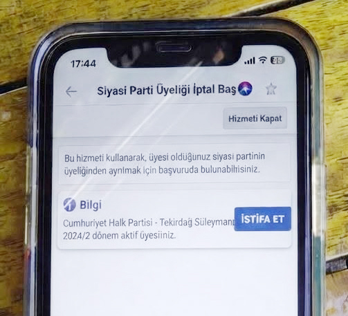 CHP’de istifalar başladı
