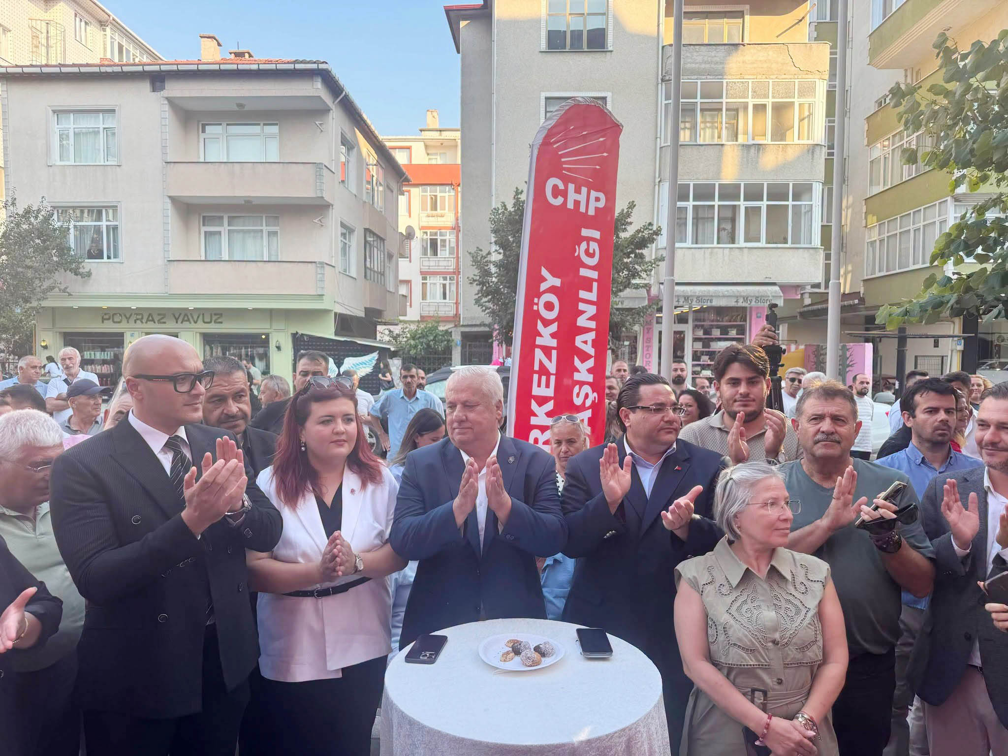 ‘Halkımızın sorunlarını çözmek için çalışacağız’