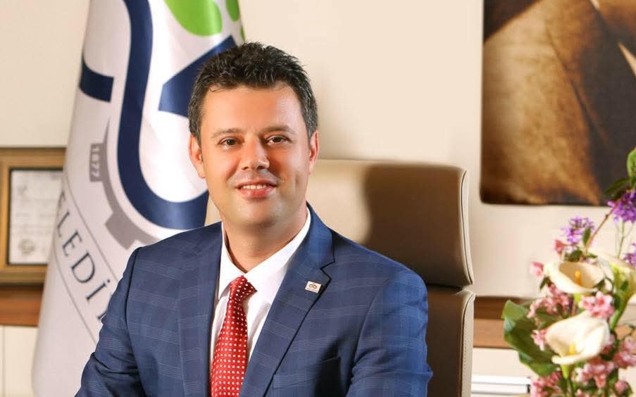 ÇORLU, YENİ PARTİ’YE GEÇTİ