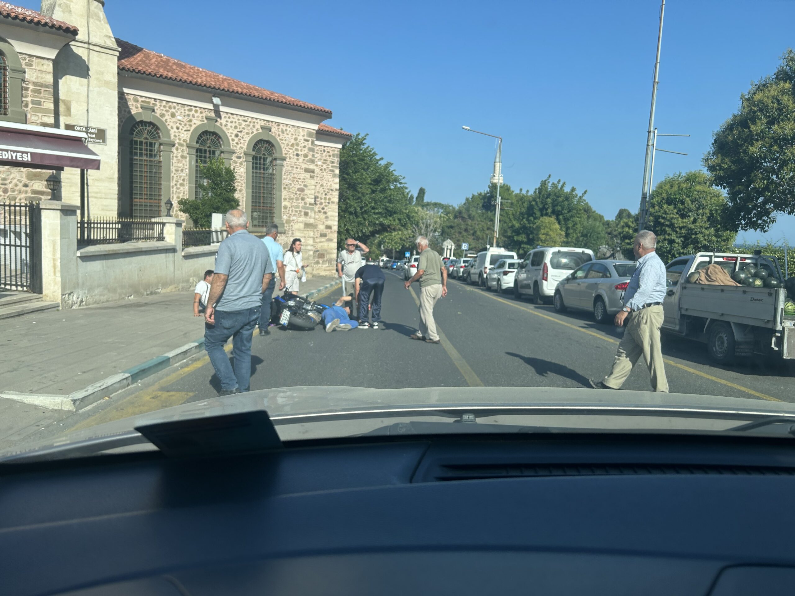 Motosiklet Sürücüsü Yaralandı