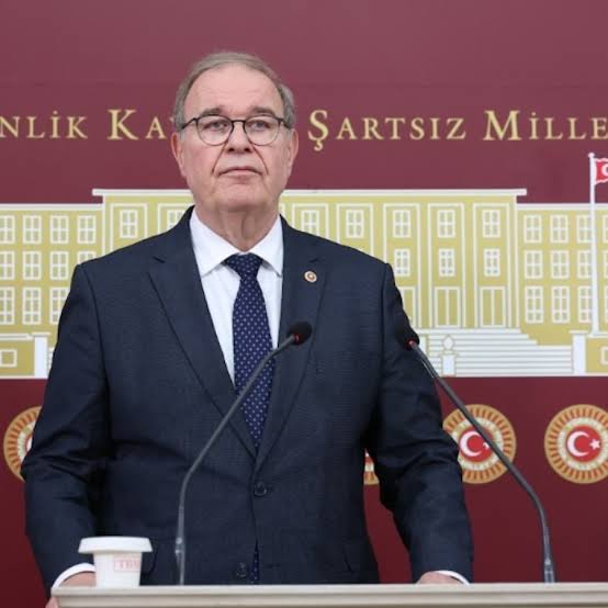 ‘Emeklinin alım gücü yükseltilmeli’