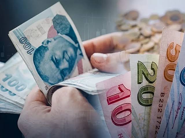 Vergi ve SGK Borcu Olan Esnafa Kredi Müjdesi