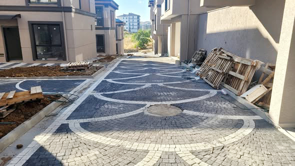 Mahalle mahalle bakım ve yenileme çalışmaları sürüyor