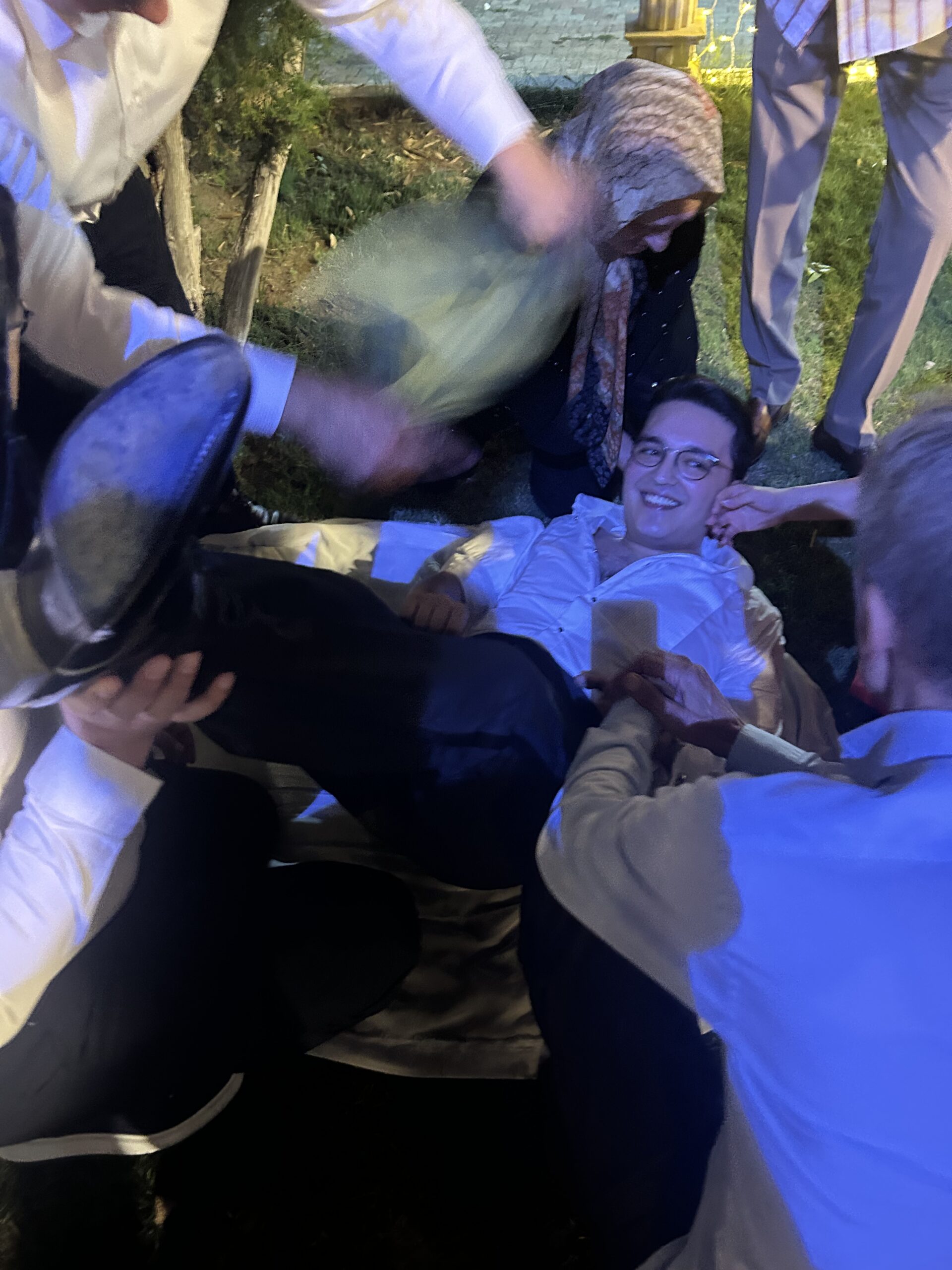 Damat Düğünde Kolunu Kırdı