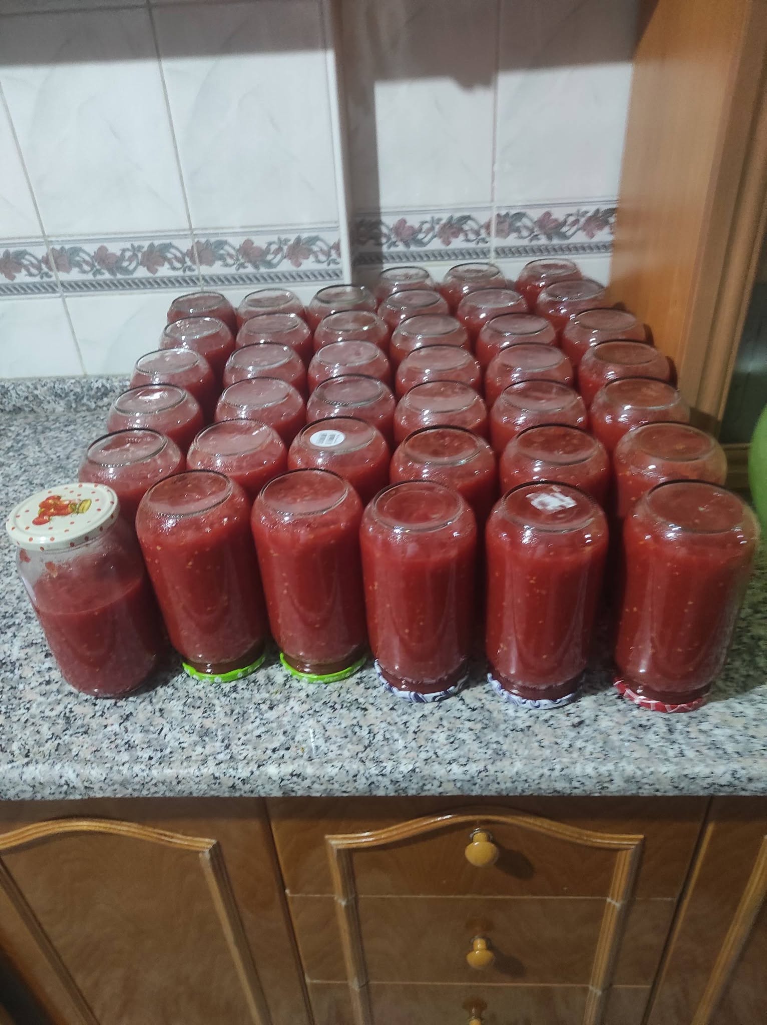 Kadınların kış hazırlığı başladı