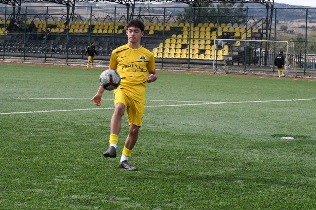 Genç forvet göz kamaştırıyor