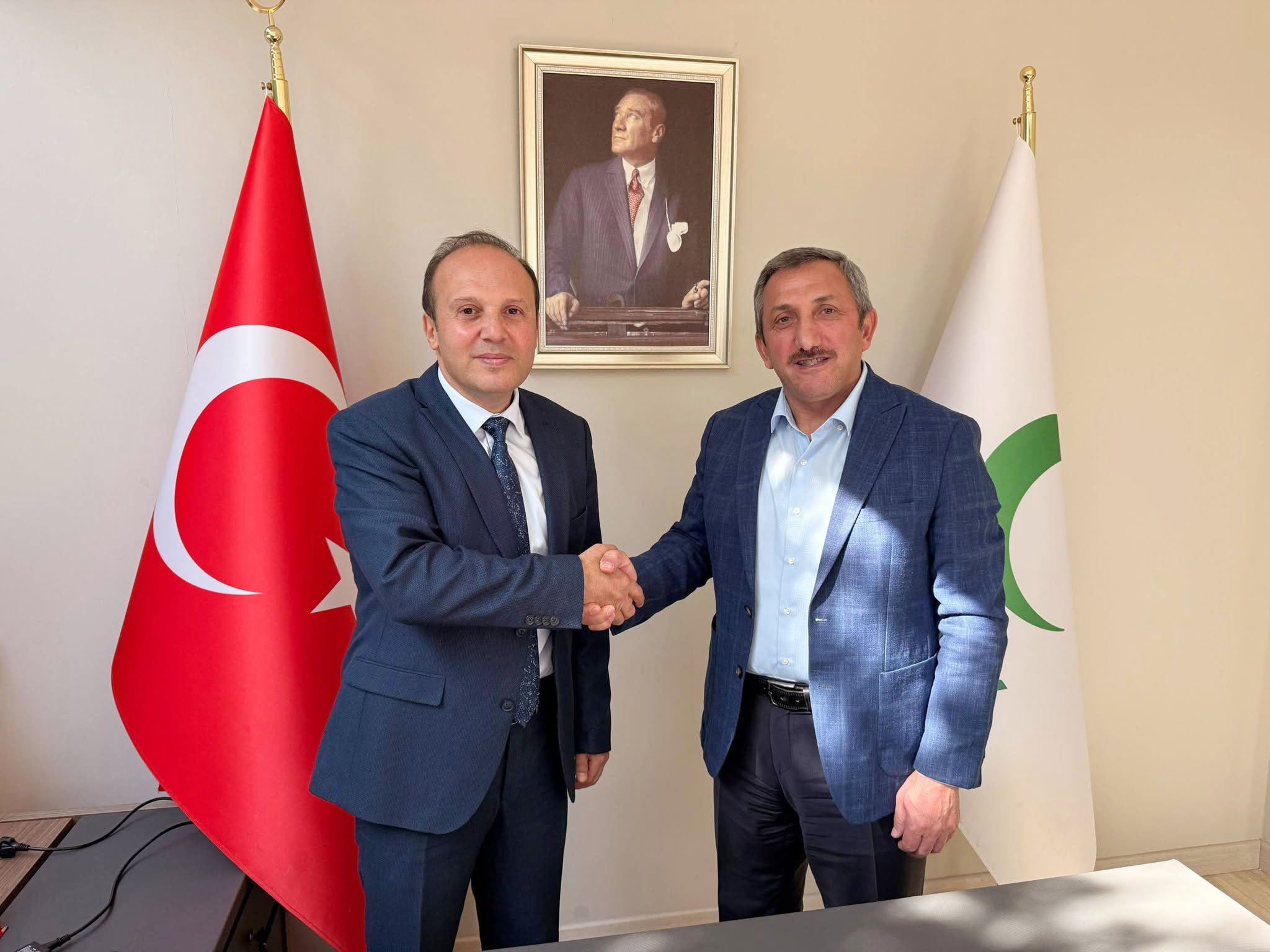 Yeşilay Tekirdağ Şubesi’nde Bayrak Değişimi