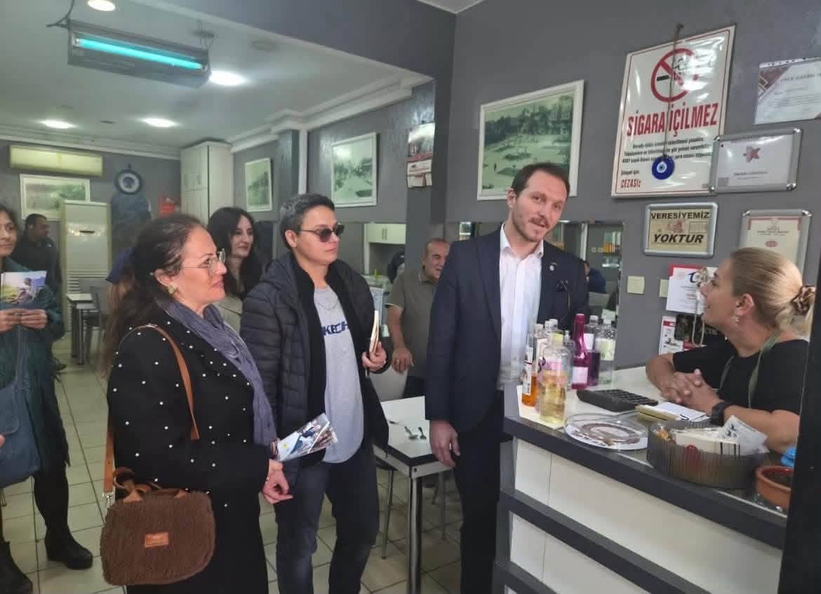 İYİ Parti Esnafın Sorunlarını Dinledi