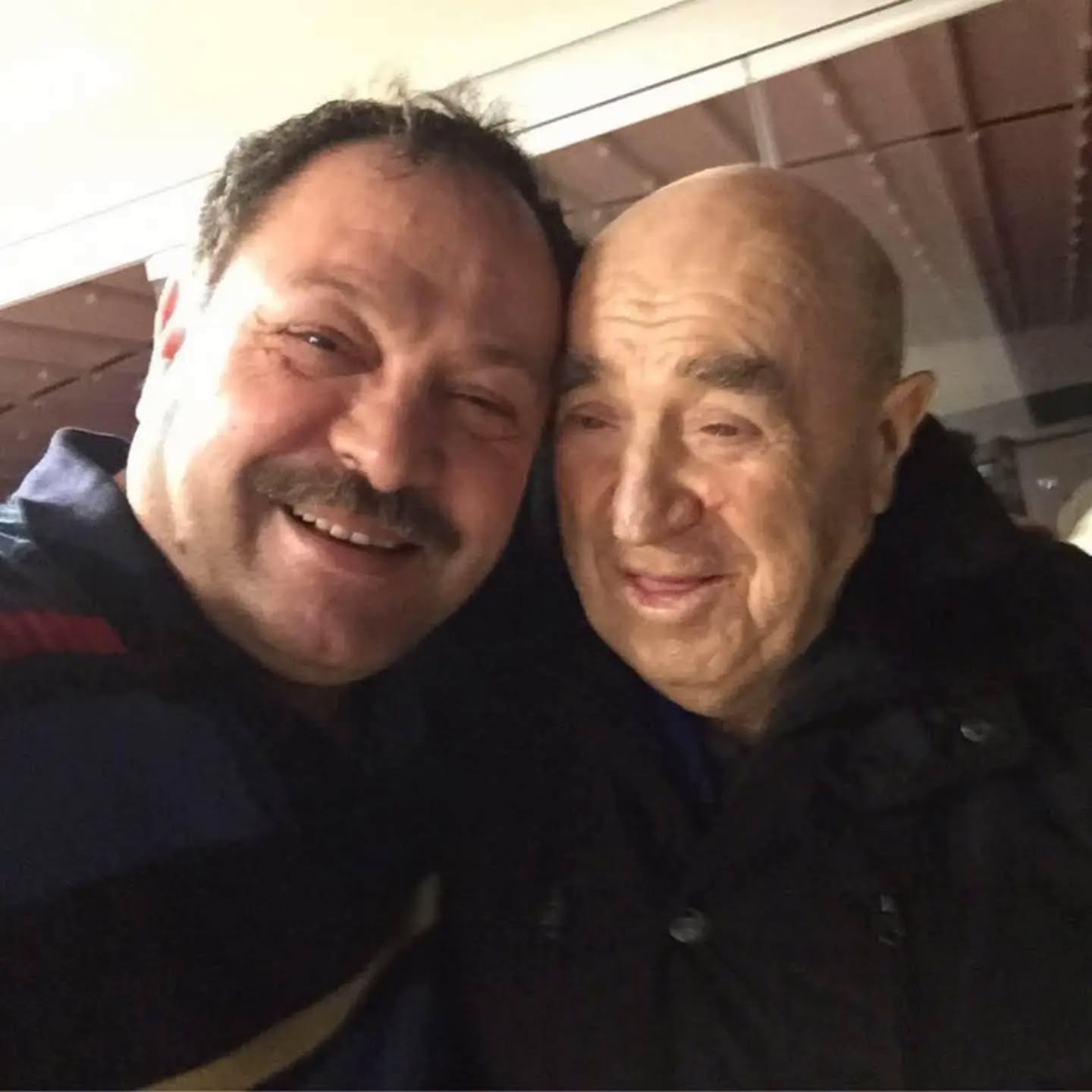 Ünal Sungur Hayatını Kaybetti