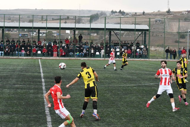 Hayrabolu liderliğe  yükseldi