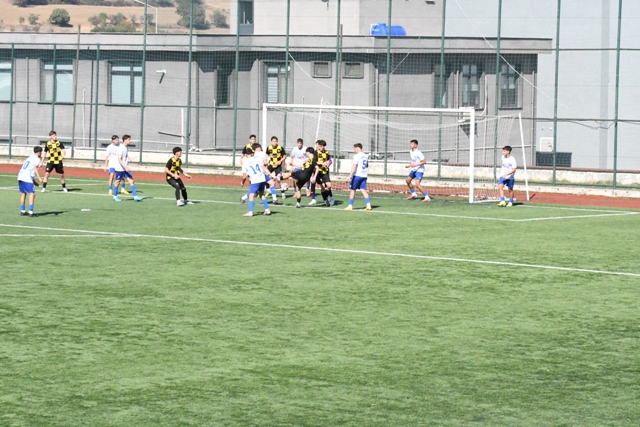 Tekirdağspor, futbol dersi verdi