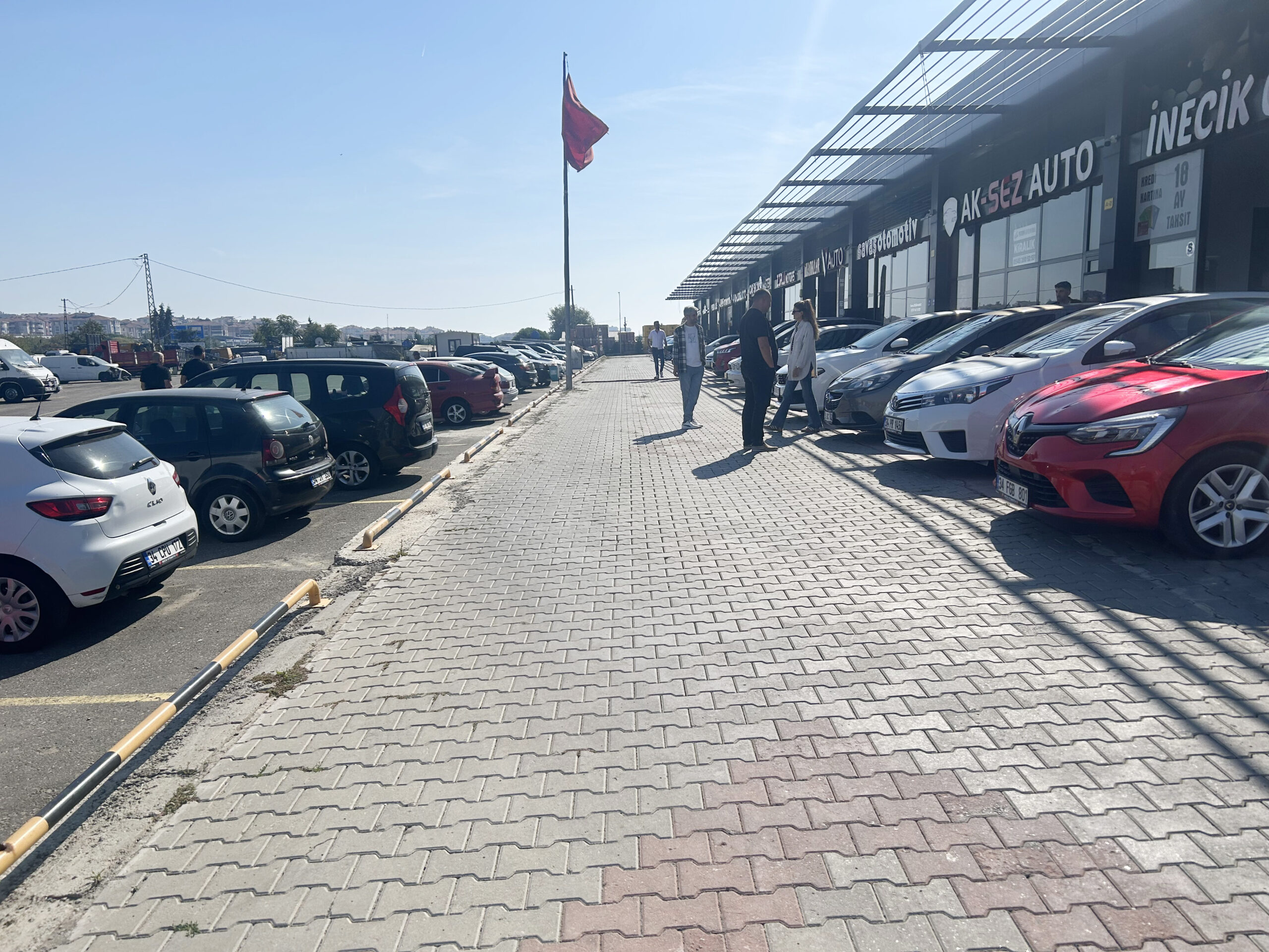 Araç satışları durma noktasına geldi