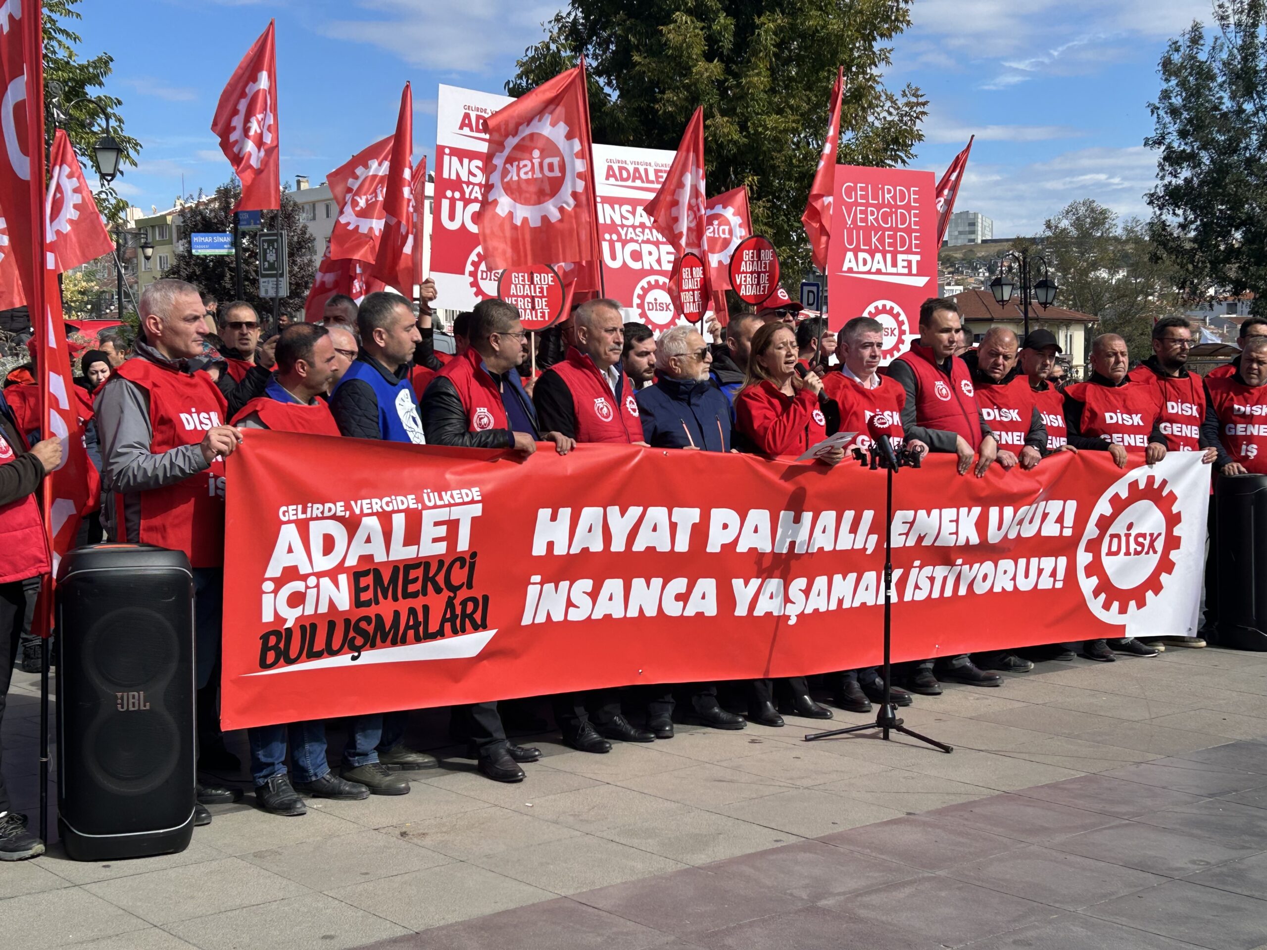 Çerkezoğlu; “Kaynak Var, Zenginlik Var, Adalet Yok”