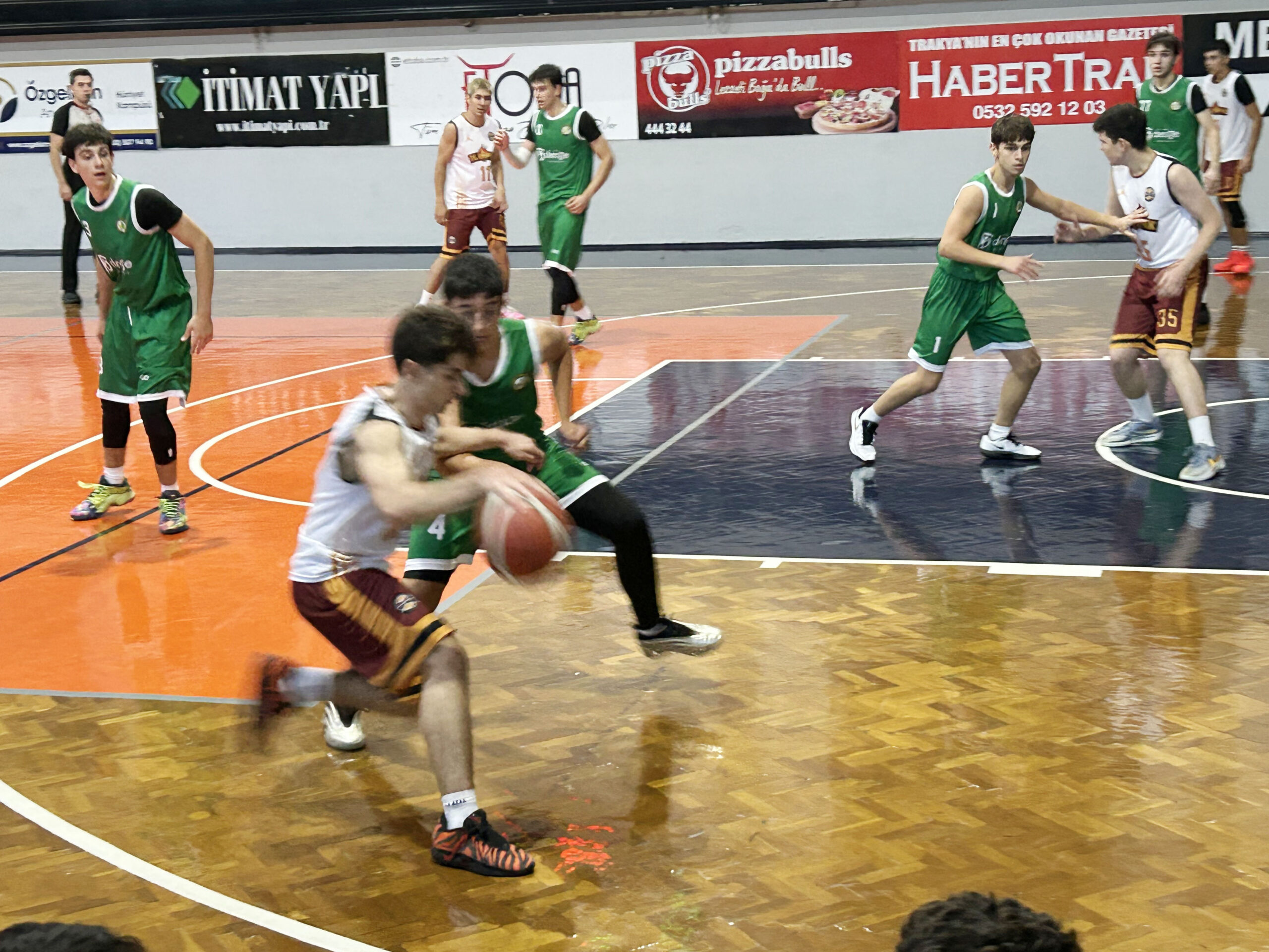 Tekirdağ basket fark attı
